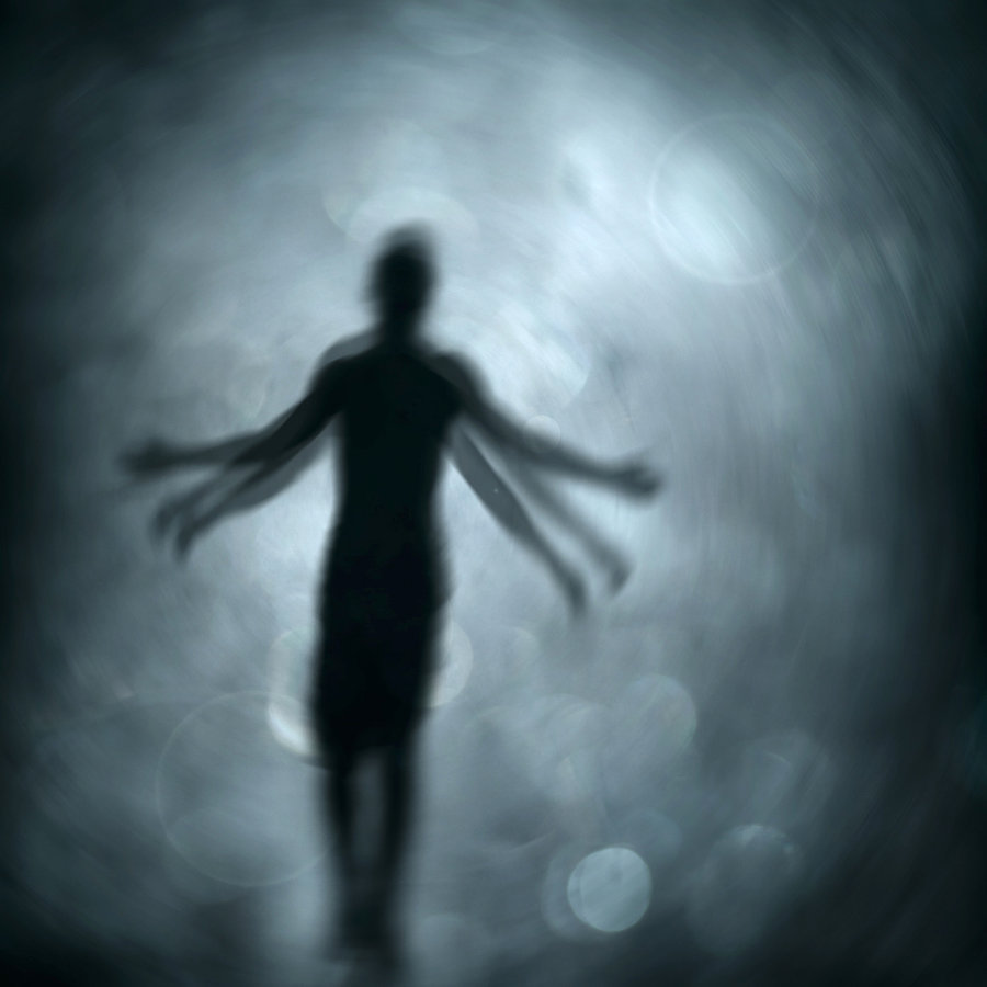 how many hands to you have in dreams